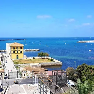  Apartment Almare - Sea Front
