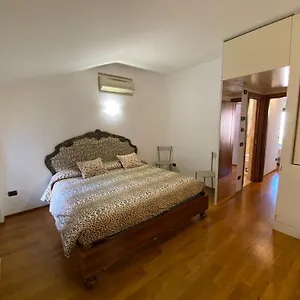 https://suite-mavino-appartamenti.it-lombardy.com